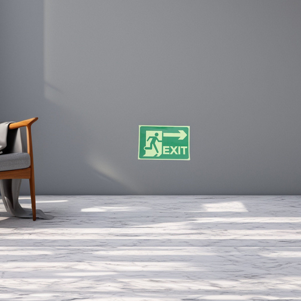 4枚セット 光る避難指示ステッカー 発光安全方向指示 緊急避 - Emergency Exit Sign のレビューと価格